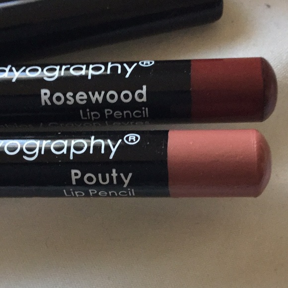 New in Box Bodyography Lip Pencil duo - Picture 3 of 3